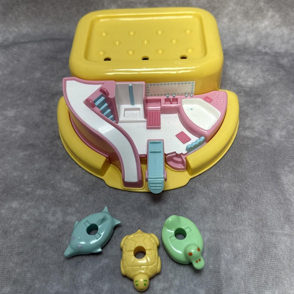 Vintage Polly Pocket Polly's BATHTIME SOAP DISH Bluebird w All 3 Floats No Dolls
